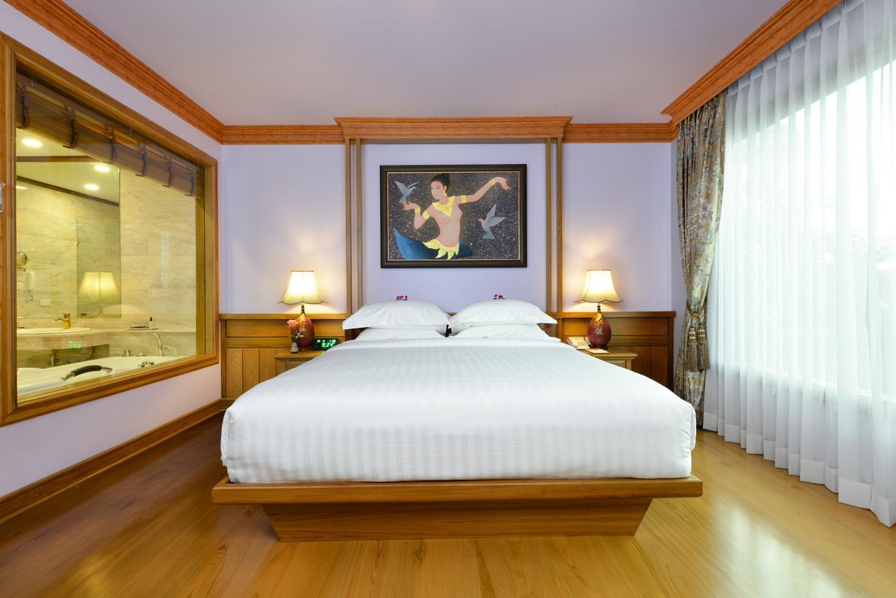 Peak Nimman Prestige Hotel Τσιάνγκ Μάι Εξωτερικό φωτογραφία