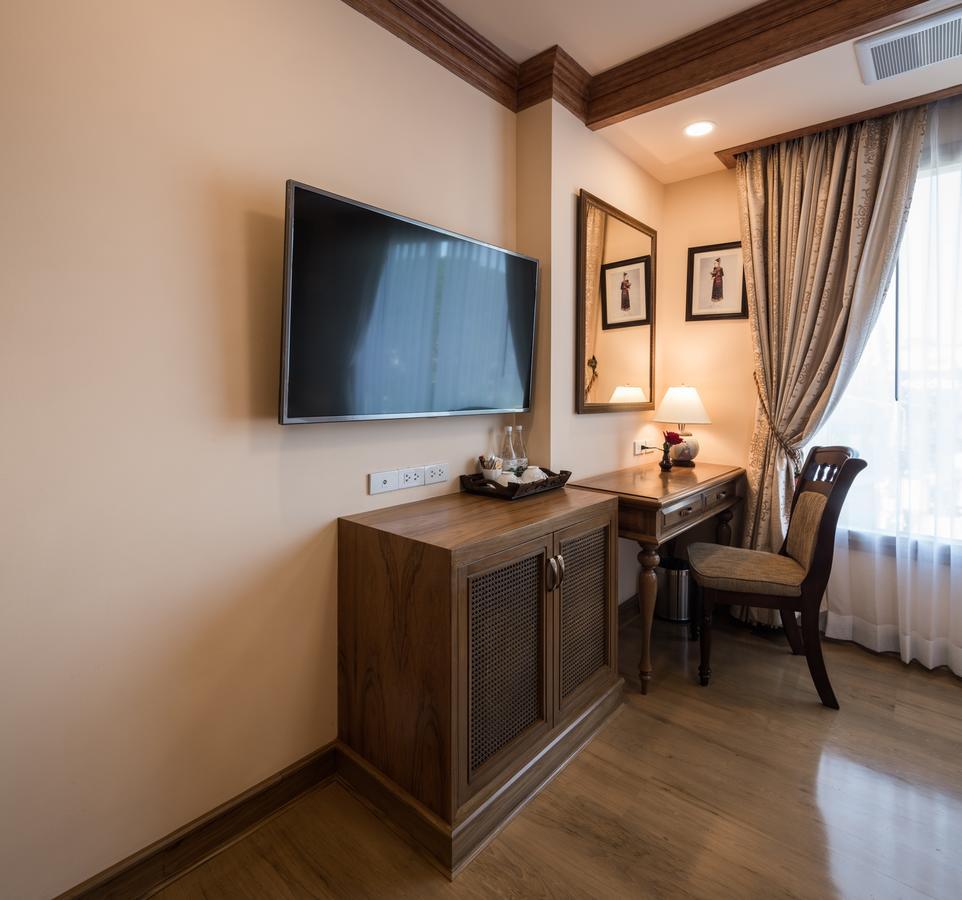 Peak Nimman Prestige Hotel Τσιάνγκ Μάι Εξωτερικό φωτογραφία